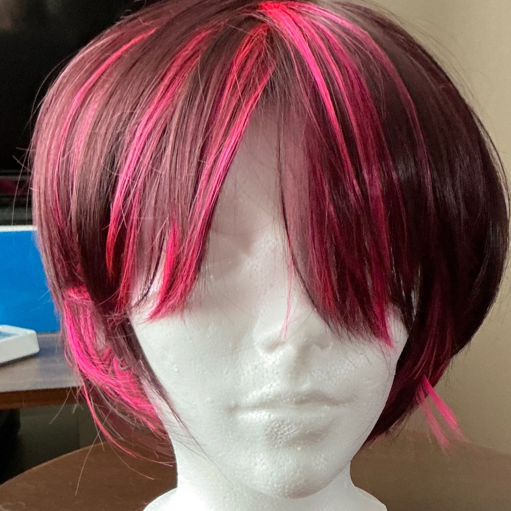 Woman’s wig